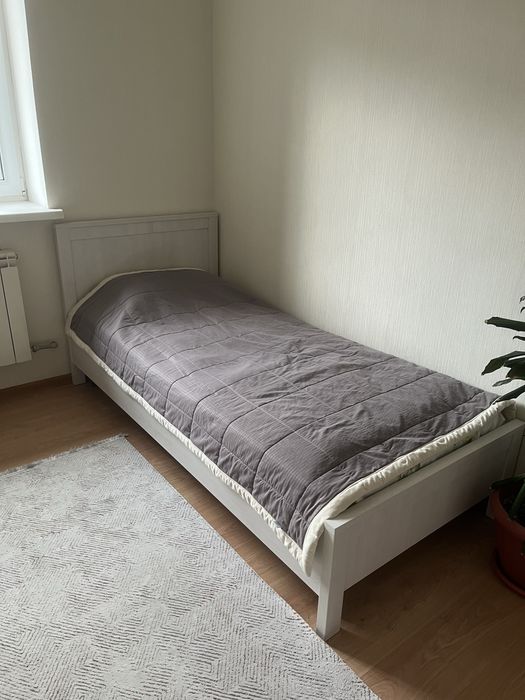 Продам б/у кровать, шкаф