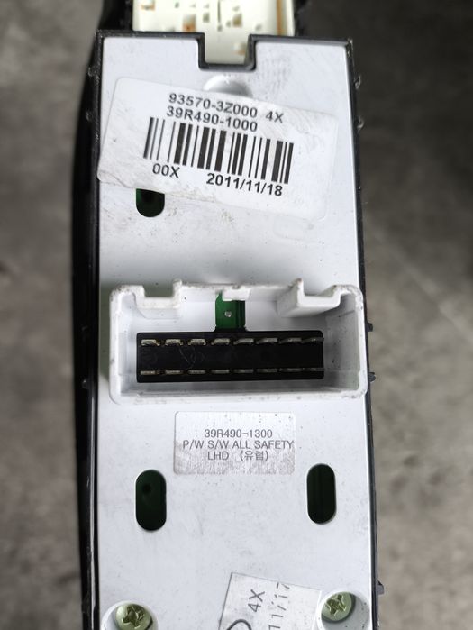 Копчета за стъкла за Hyundai i40