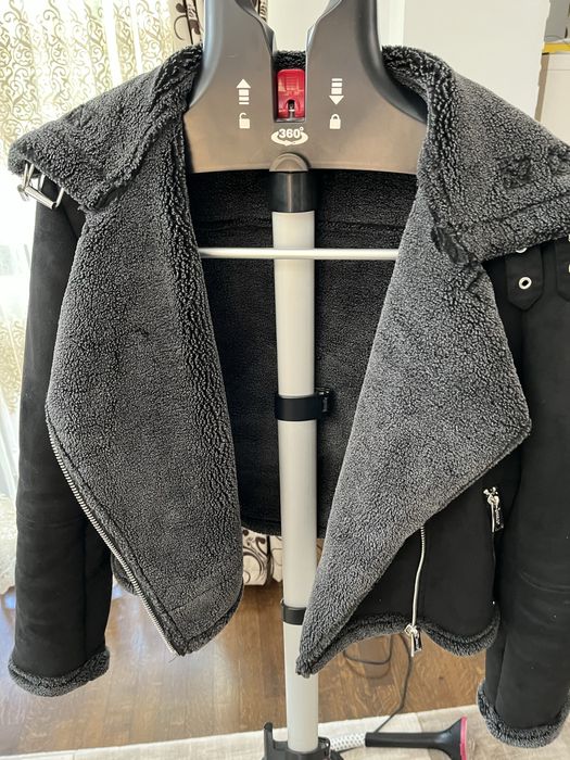 Jacketa Guess dama marimea S