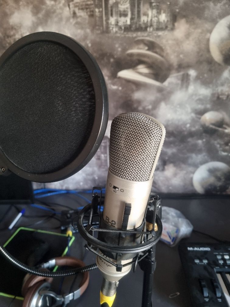 Mikrafon microphone behringer b-2 ovoz yozish uchun