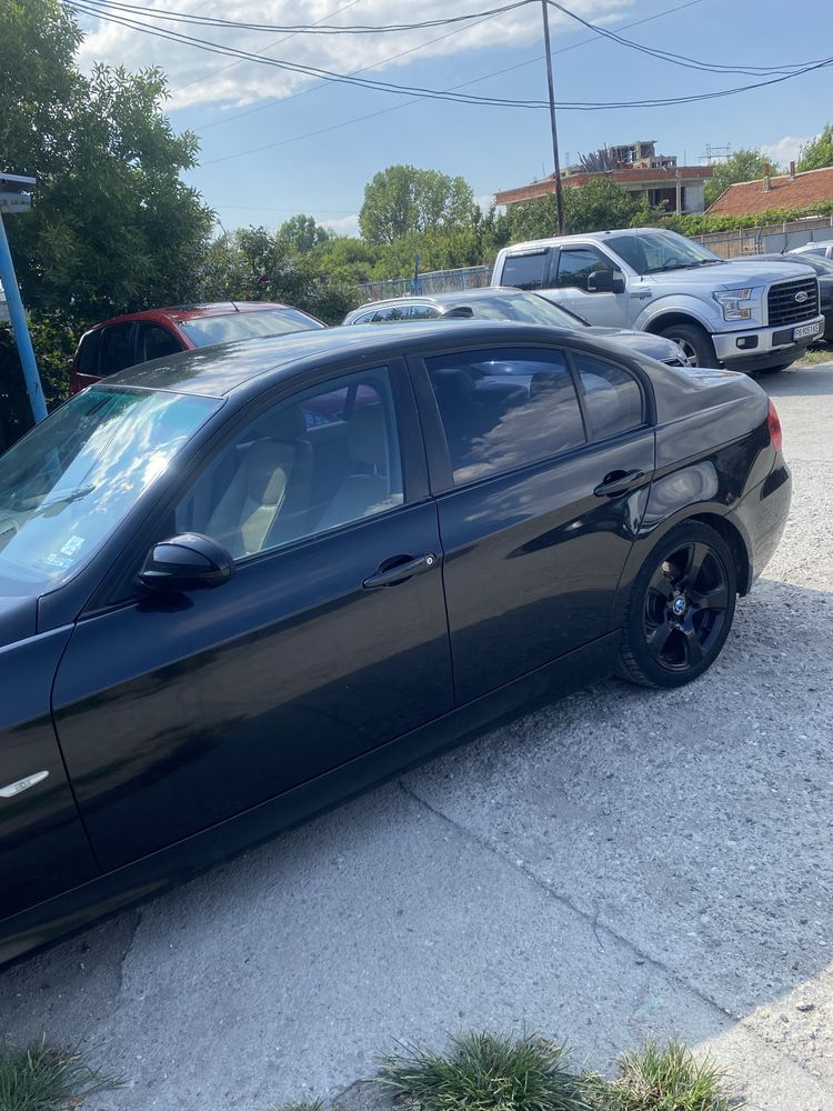 Продавам BMW 3-серия