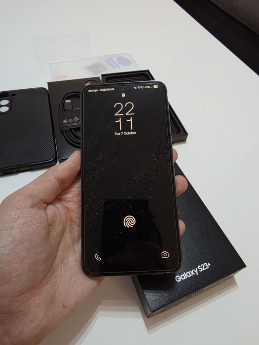 Samsung Galaxy S23+ Plus 5G SM-S916B/DS Phantom Black 256 GB neverlock