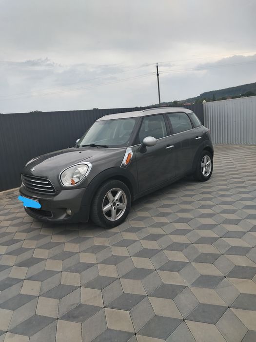 Mini Cooper D Countryman, automata, înmatriculată
