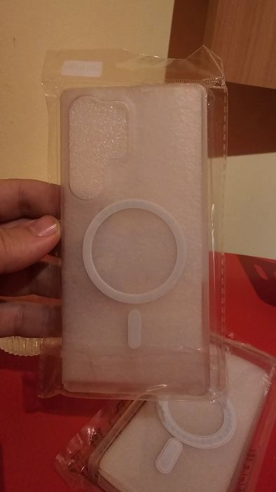 Vând husa Samsung Galaxy s25 ultra