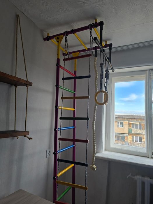 Шведская стенка.