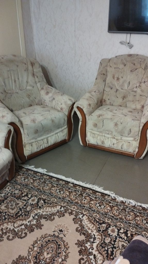 Продам мягкую мебель. В хорошем состоянии