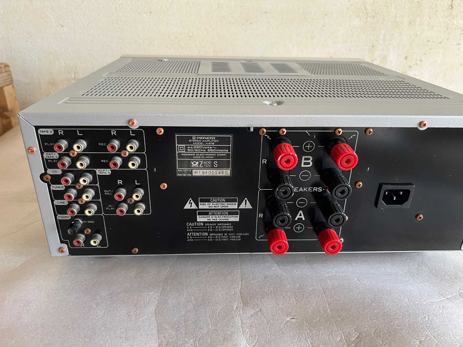 Усилвател PIONEER A-616