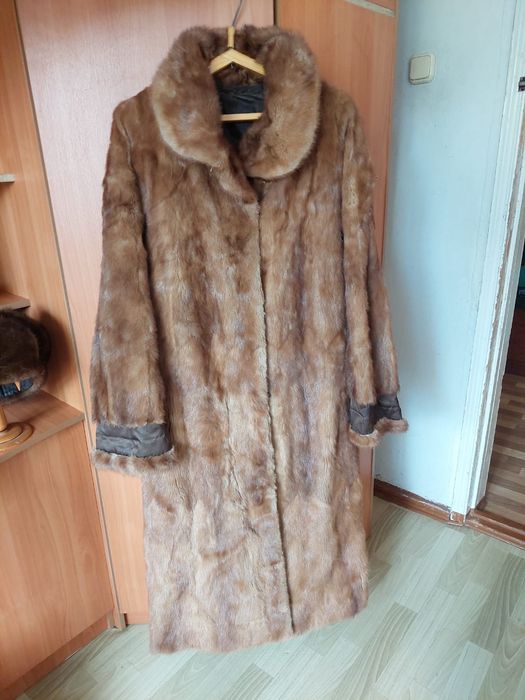 Продам норковуб шубу