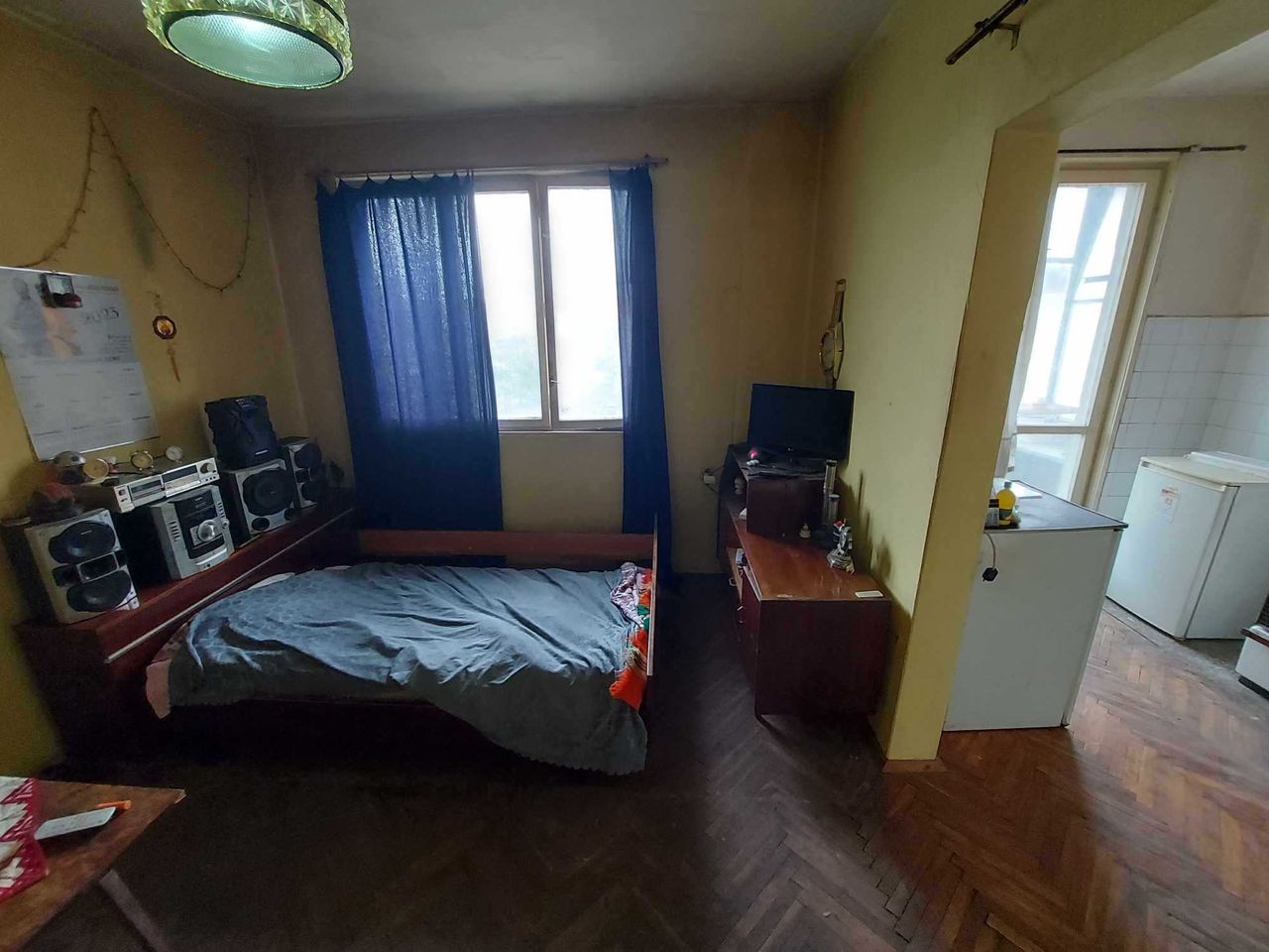 Продава се Четиристаен апартамент в Търговище, Център - 120 кв.м за 659 €/кв.м - Снимка #3