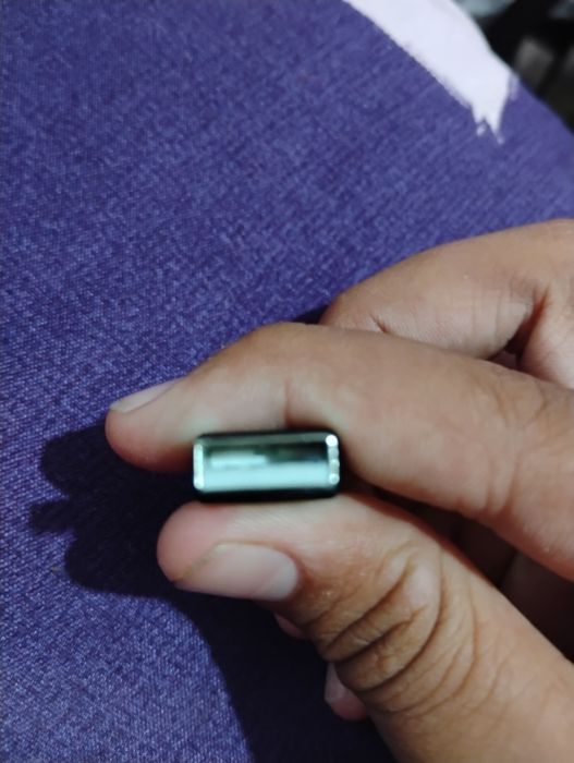 Vând tastatura și maus cu fir HP