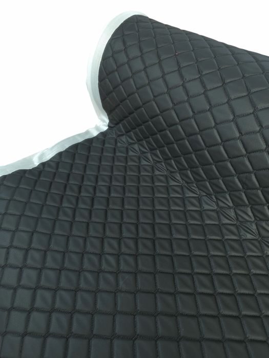 Imitatie Piele Matlasata Pe Suport De Burete Tapiterie Auto