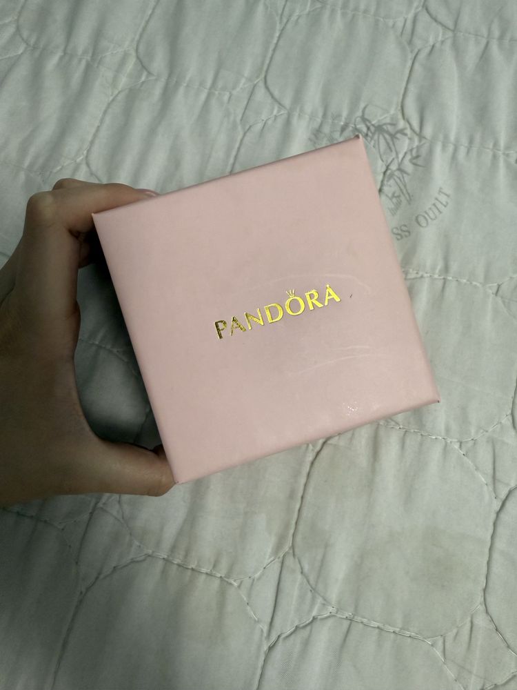 часы Pandora с каробкой