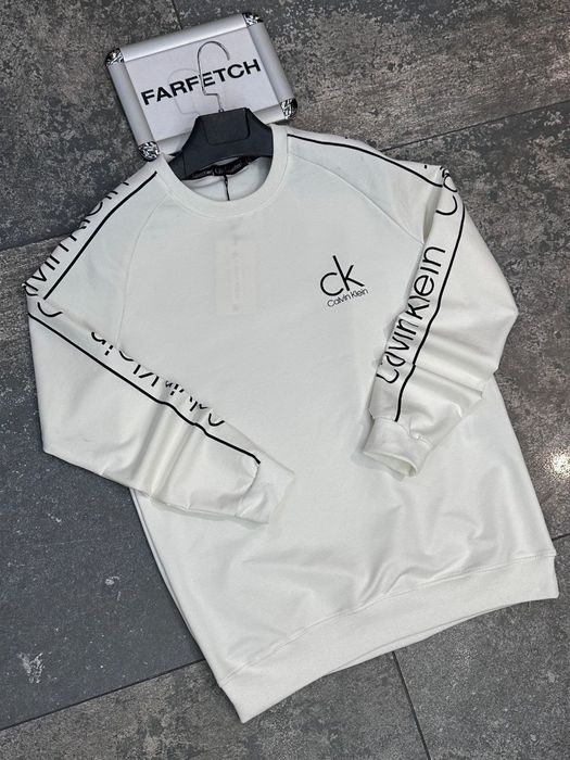 Bluze unisex Mai multe detalii în descriere