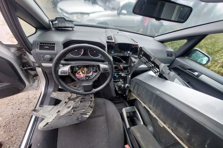 Motoras clapeta aeroterma Opel Zafira B