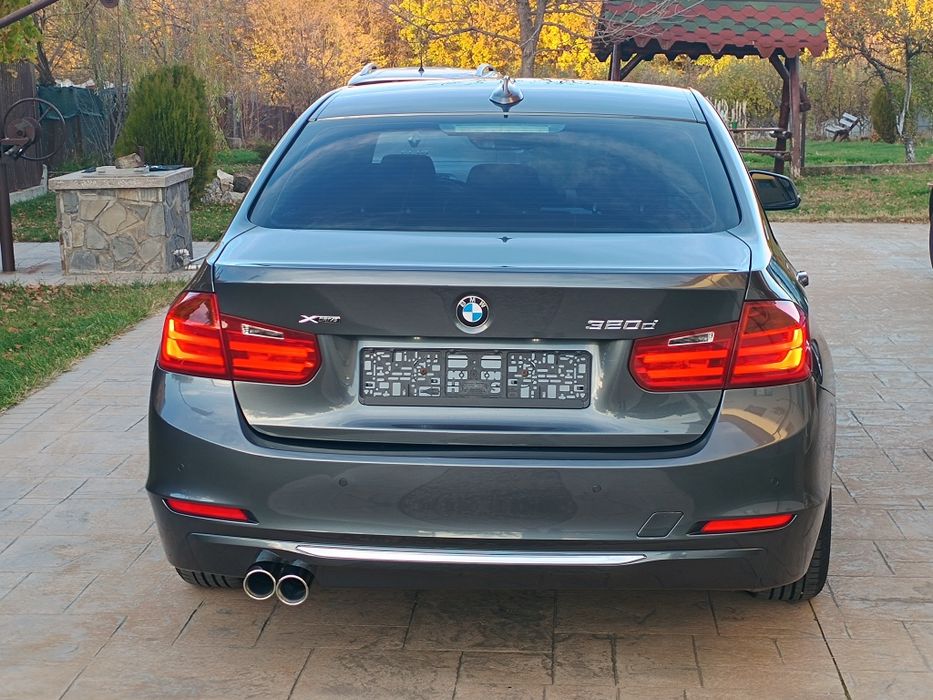 Bmw 320/xDrive 2.0L/184 Cp/Automat/Sport/Bixenon/Incalzire scaune/Navi