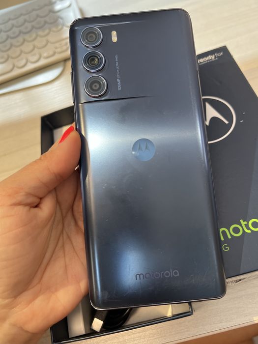 Motorola G200 5G ,128gb ,8gb RAM
