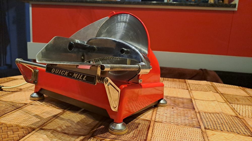 Машина за рязане на  колбаси  quick mill vintage