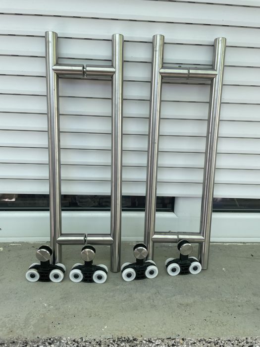 Стъклени врати с механизъм за плъзгане