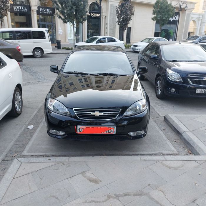 Gentra Avtomat 2023 sotiladi