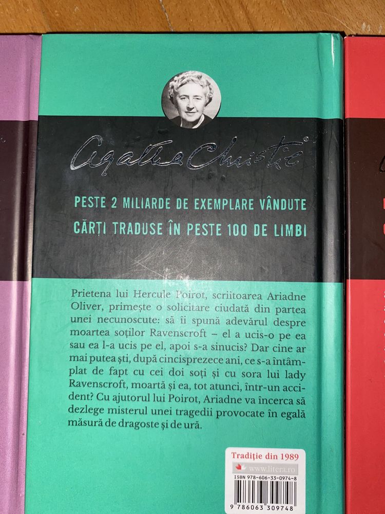 set 3 carti de Agatha Christie