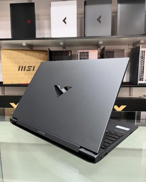 Professional Gaming Laptop - Victus.