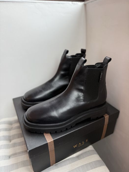 Walk London cizme Chelsea din piele neagra marimea 42 noi