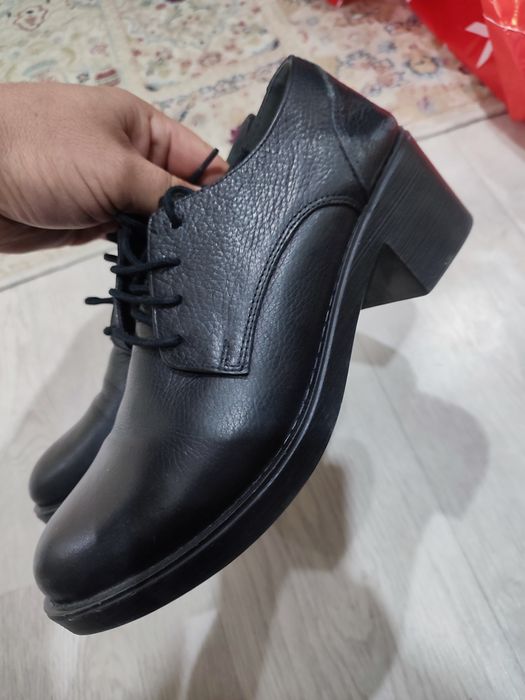 Продаёться шикарный обувь ! сезон лето ,осень.