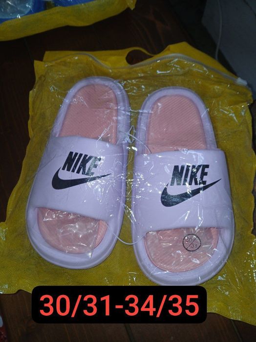 Papuci disponibili, mărimi pe poze