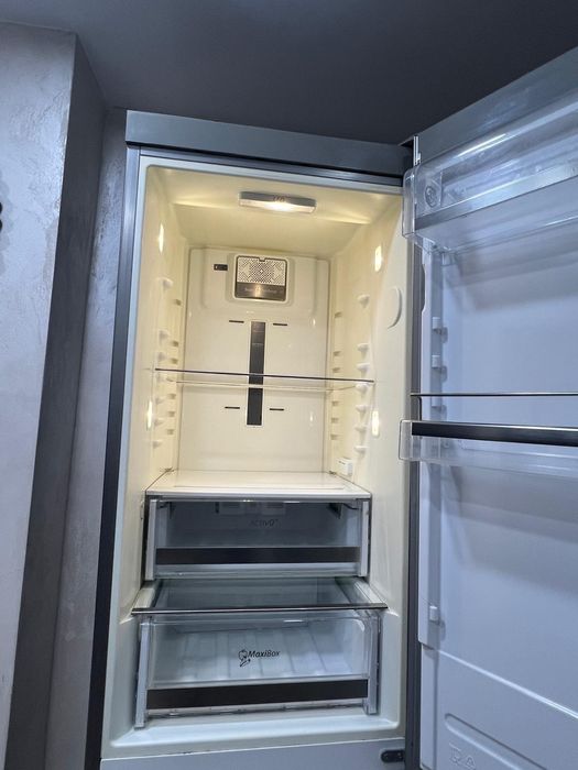 Frigider  Whirlpool folosit