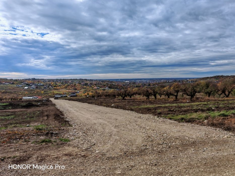 Teren intravilan de vanzare zona saldabagiu de munte langa oradea.