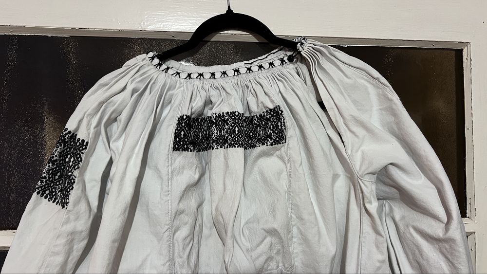 Camasi traditionale dama