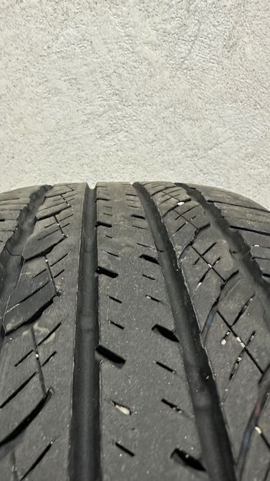 Toyo A36 225/55R19 – всесезонни гуми, DOT 3322, без дефекти (350 лв)