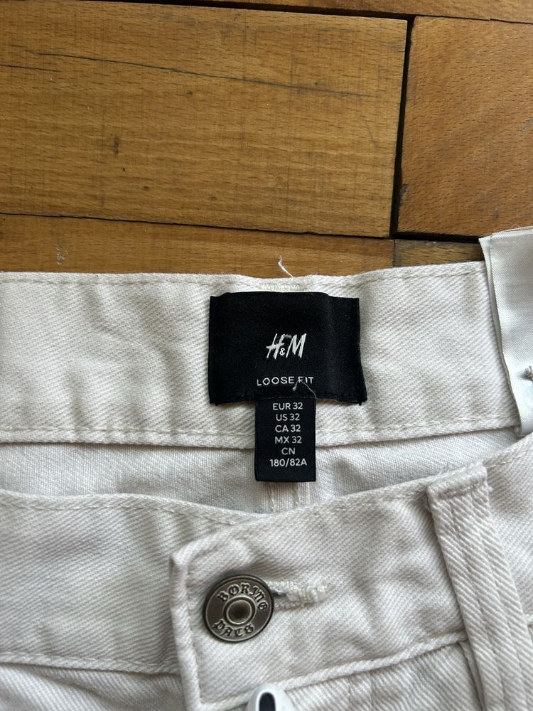 H&M Loose Fit Дънки 32