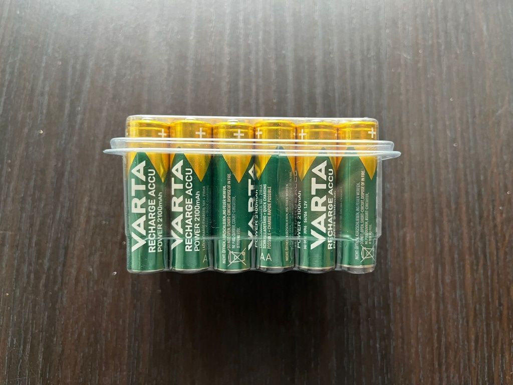 Acumulatori baterii reîncărcabile Varta 2100mAh 1.2v Ni-MH