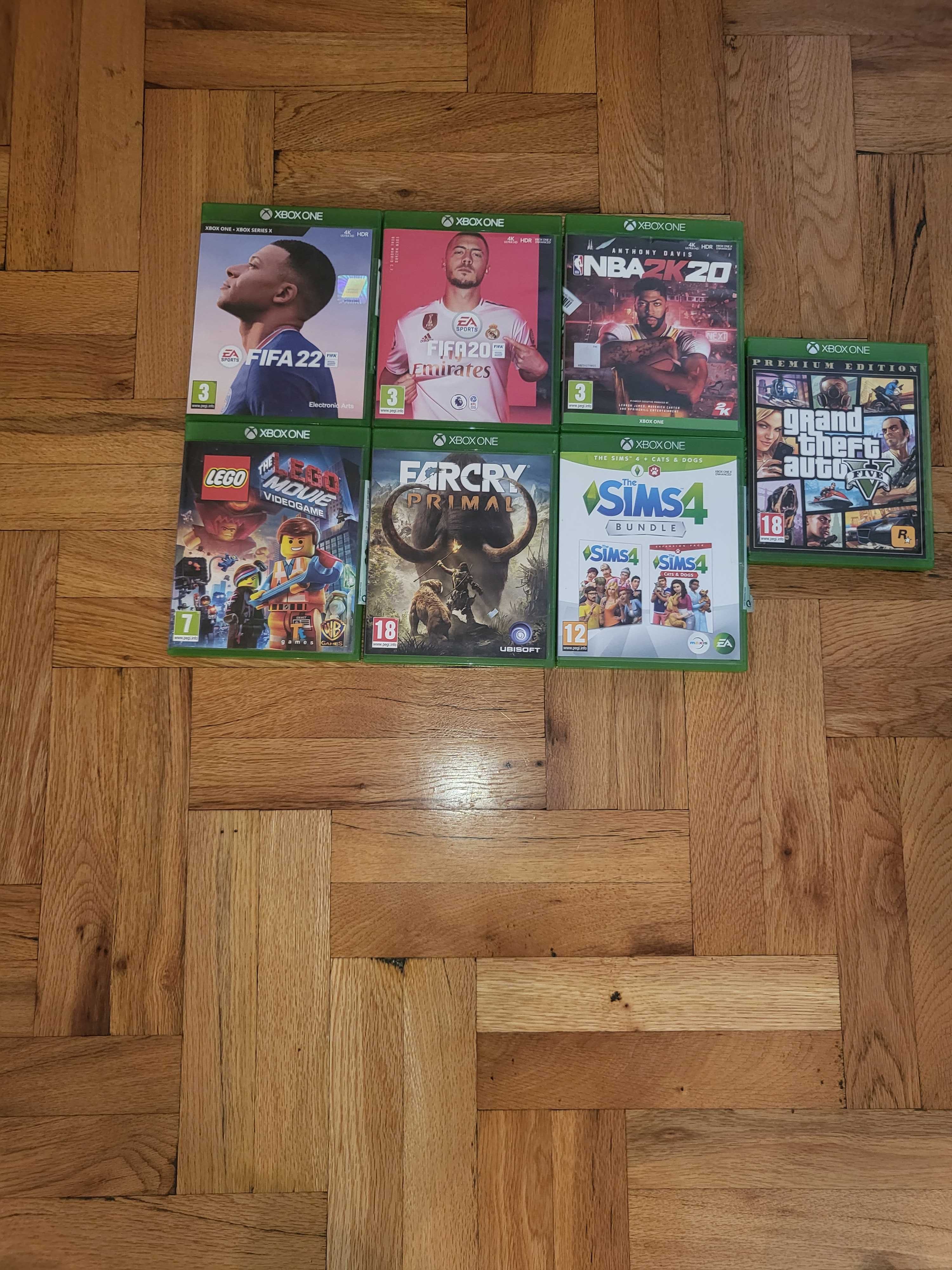 Продавам игри за XBOX One