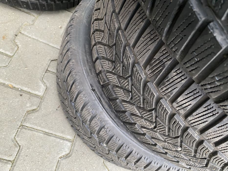 4buc 235/45/18 dunlop runflat m+s 6mm profil