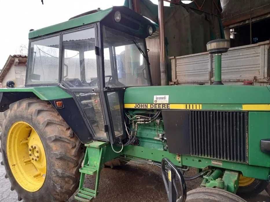 Tractor john deere model 3040