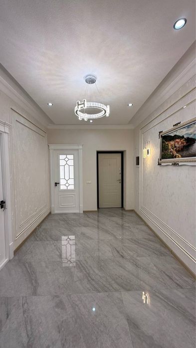 Продается 2 ком. Квартира площадью 66 кв.м. В Согдиане