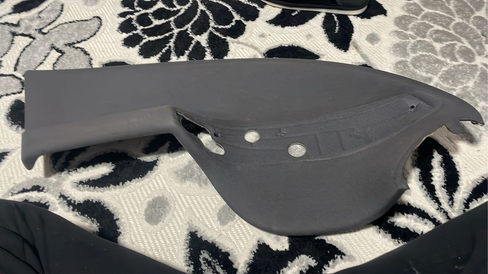 Retapitare fete de usi,plafoane