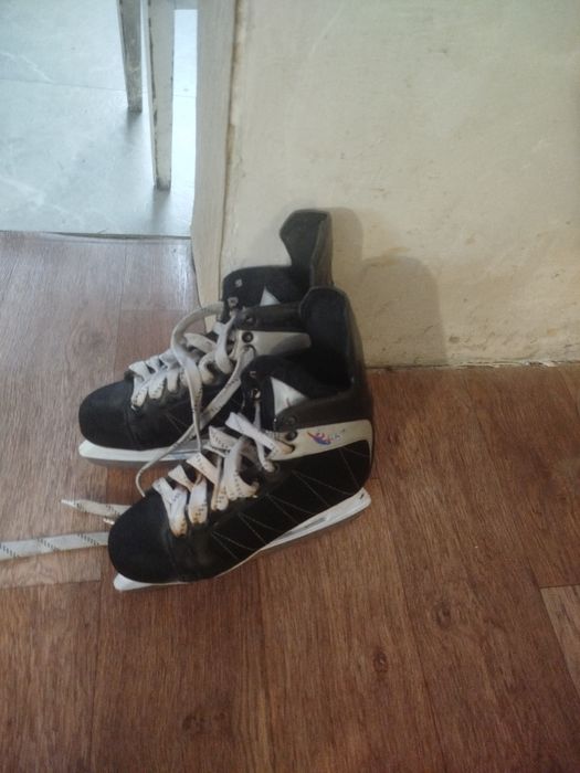 Коньки ледорубы в отличном состоянии