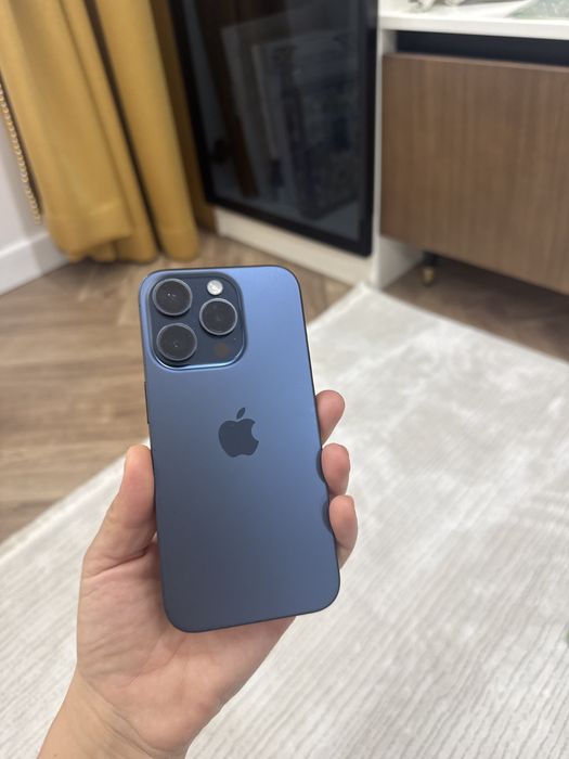 Айфон 15pro 256/83
