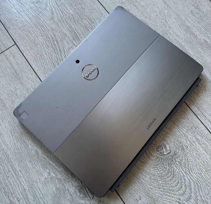 Super Ofertă! Dell Latitude 7210! i5 th10/16gb/256 ssd! Functională!