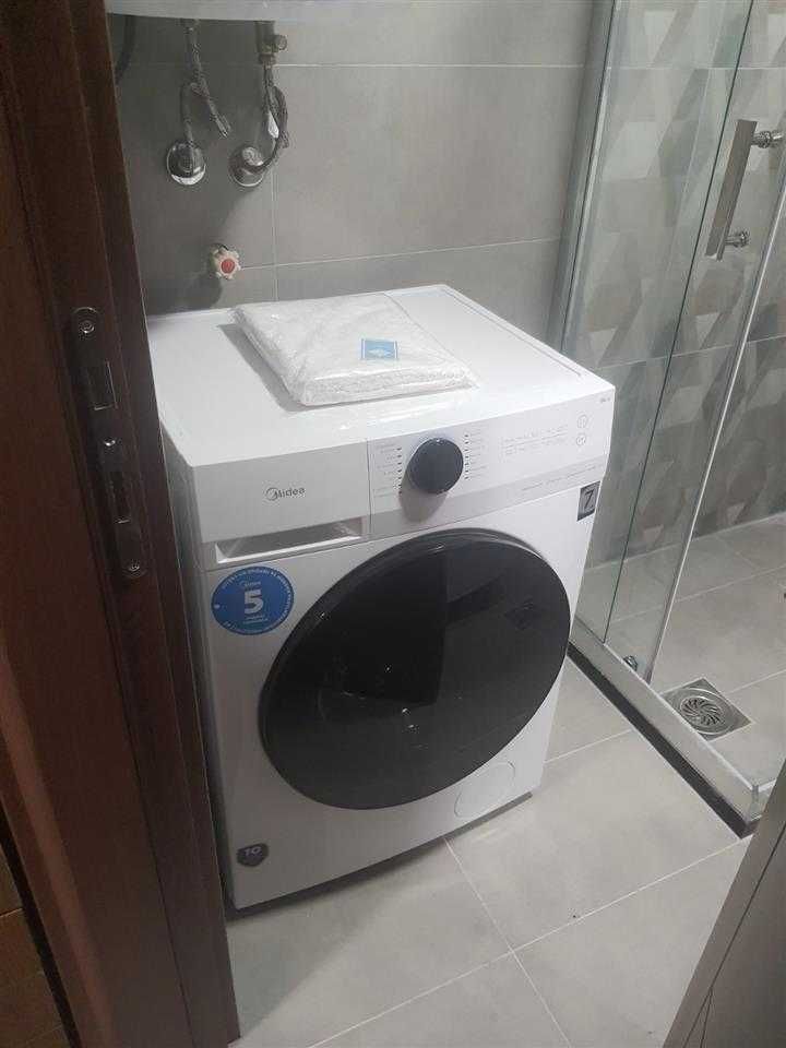 Двустаен имот в кв.Бояна