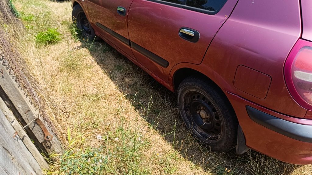 Nissan almera 2.2 110кс