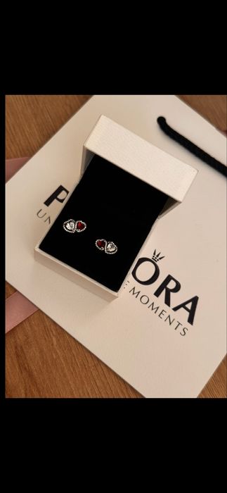 Пандора обеци Pandora