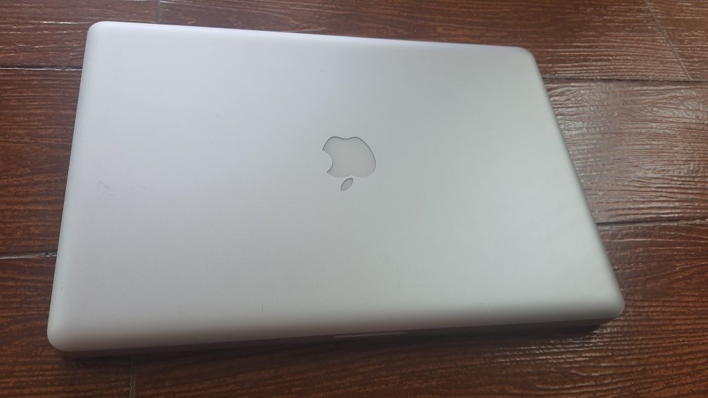 MacBook Pro Mid 2010