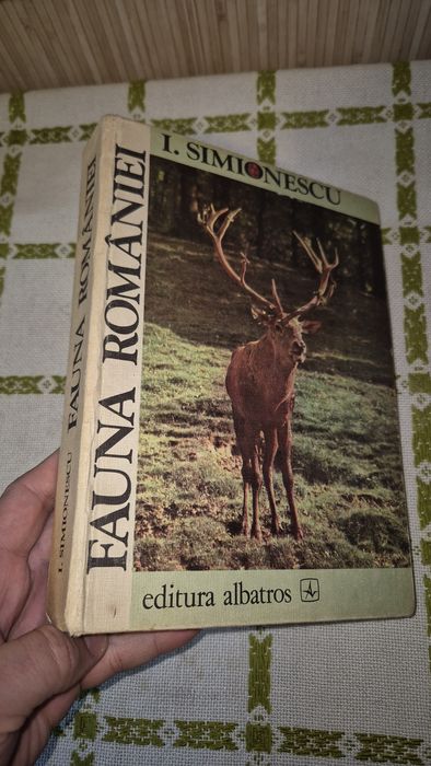Carte veche românească Fauna României perioada comunistă