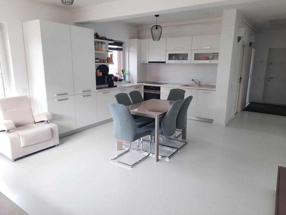 Apartament de inchiriat