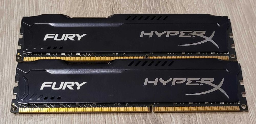 Memorii RAM HyperX Fury, SAVAGE, Samsung, Micron DDR3 / DDR4 8GB, 16GB
