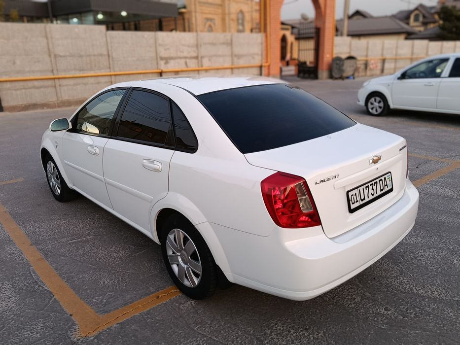 Gentra 109000 km , 2017 yil, metan